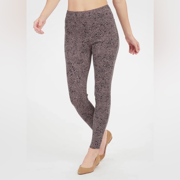 SPANX Jean-ish Leggings in Desert Dot- Size Large - Picture 1 of 10